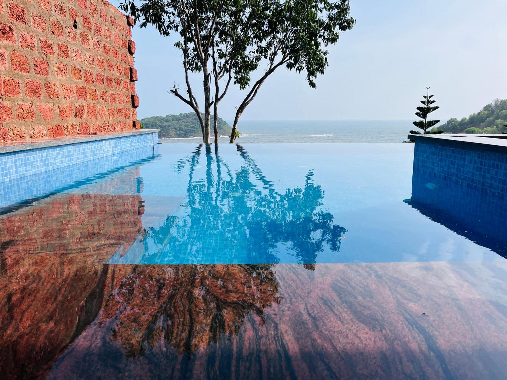 Kudle Beach View Resort And Spa Gokarna ゴカルナ エクステリア 写真